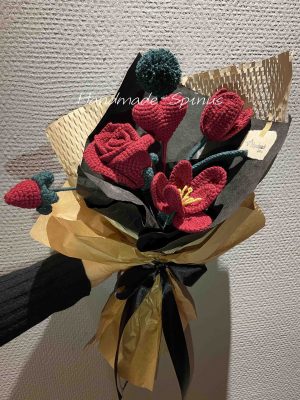 Handmade-Spinus Crochet Knit Bouquet