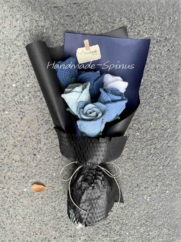 Handmade-Spinus Crochet Knit Bouquet