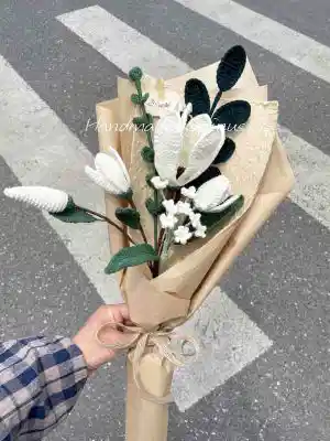 White Magnolia Crochet Flowers Bouquet