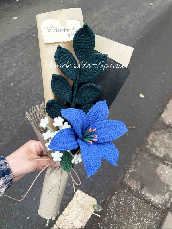 Handmade-Spinus Crochet Knit Bouquet