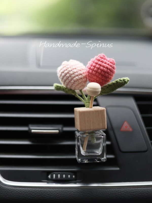 Handmade-Spinus car ornament