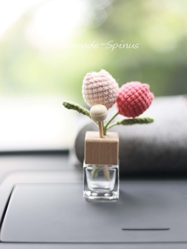 Handmade-Spinus car ornament
