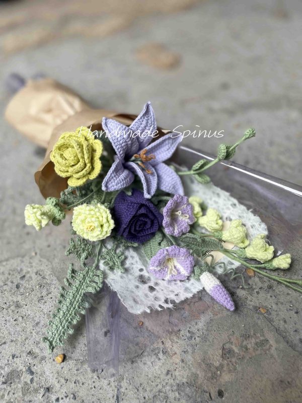 Handmade-Spinus Crochet Knit Bouquet