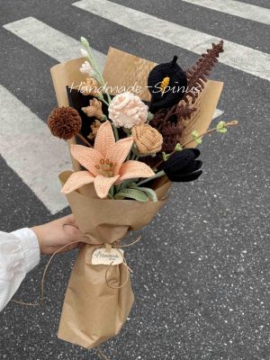 Handmade-Spinus Crochet Knit Bouquet