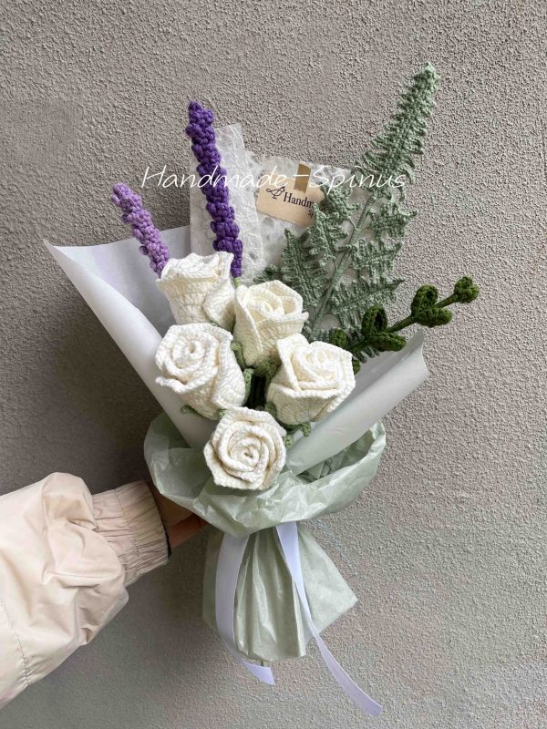 Handmade-Spinus Crochet Knit Bouquet