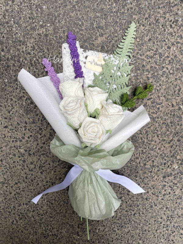 Handmade-Spinus Crochet Knit Bouquet