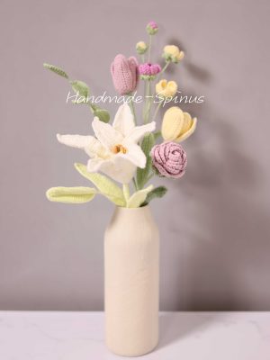 Handmade-Spinus Crochet Knit Bouquet