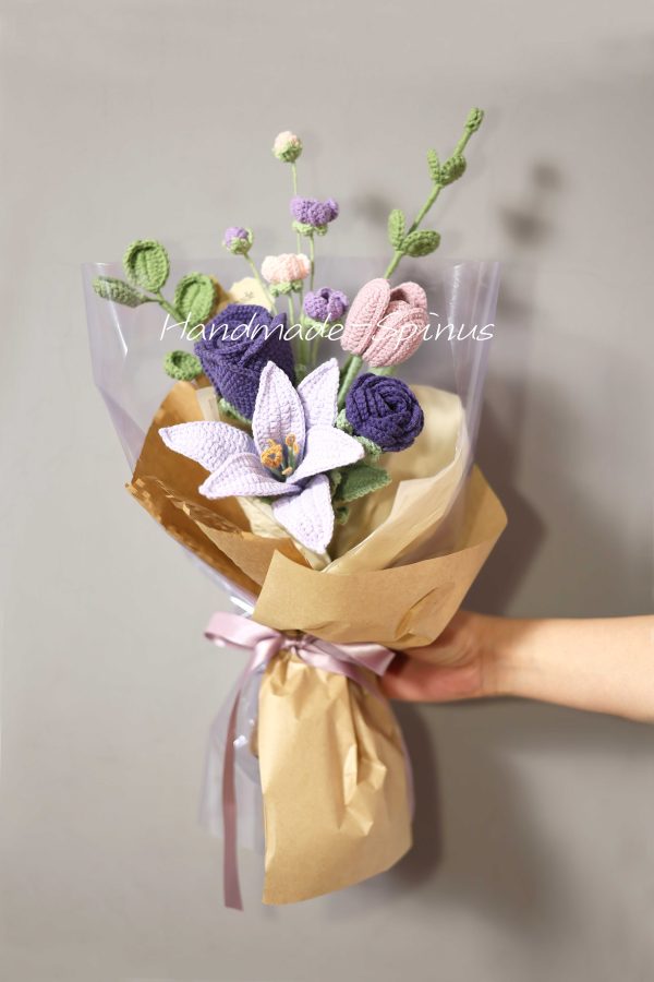 Handmade-Spinus Crochet Knit Bouquet