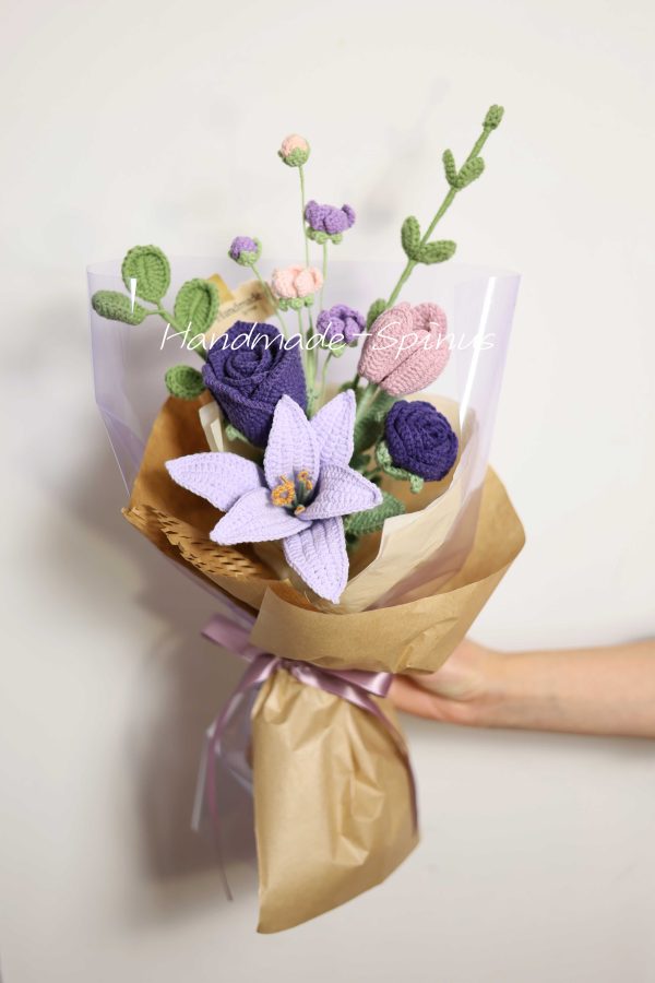 Handmade-Spinus Crochet Knit Bouquet