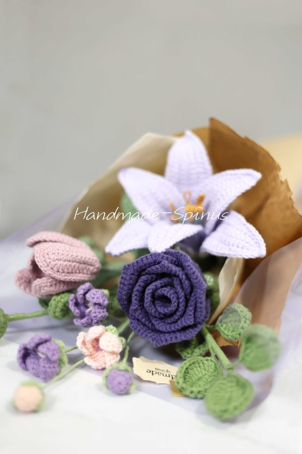 Handmade-Spinus Crochet Knit Bouquet