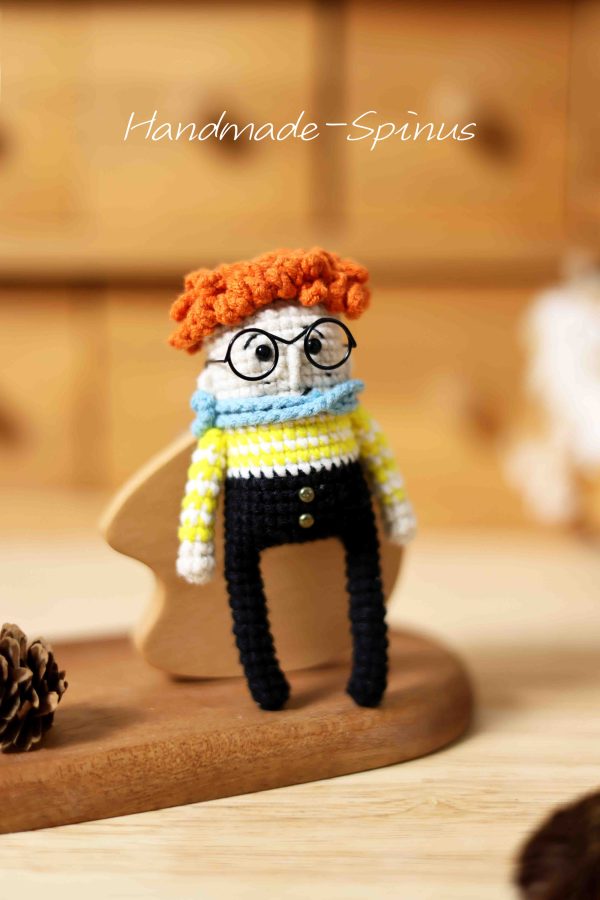Handmade-Spinus Crochet Knit Fried Man Doll