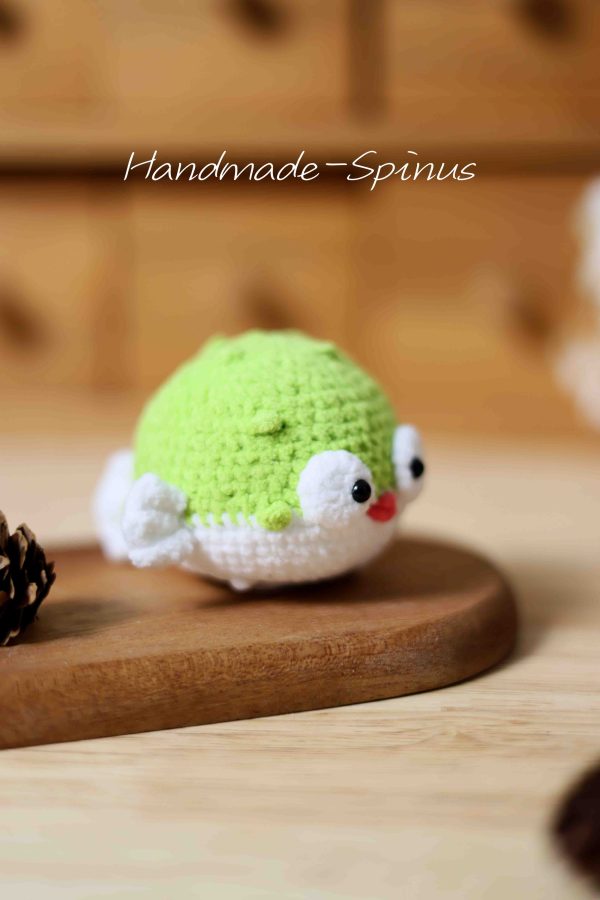 Handmade-Spinus' Crochet Knit Spiny Dolphin