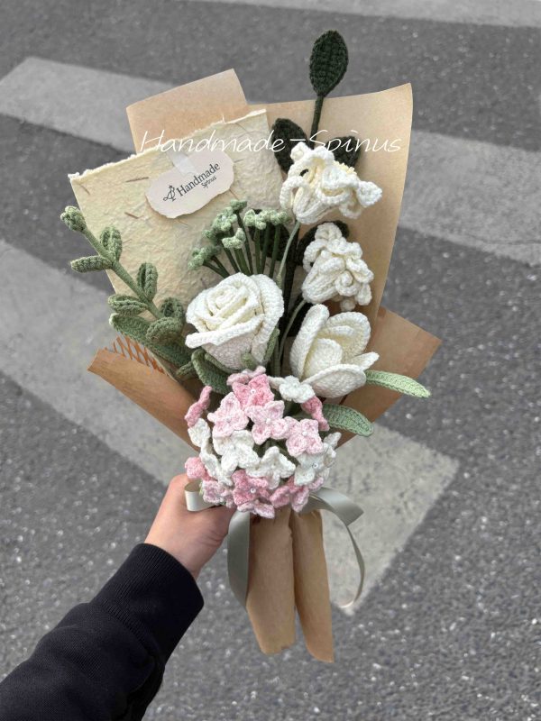 Handmade-Spinus Crochet Knit Bouquet