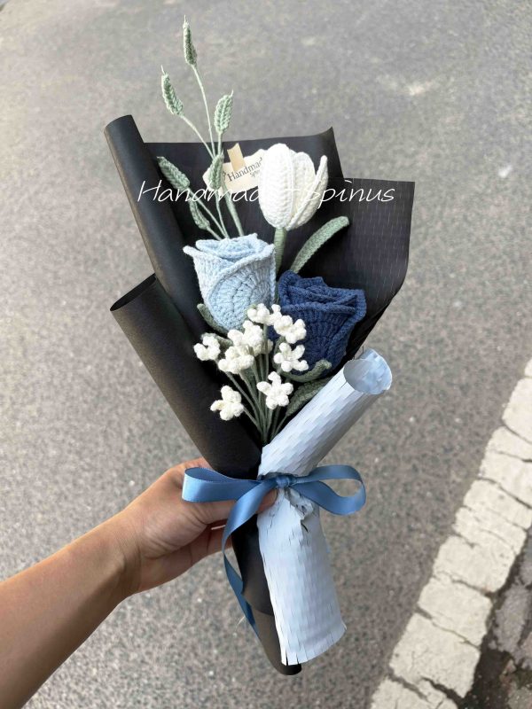 Handmade-Spinus Crochet Knit Bouquet