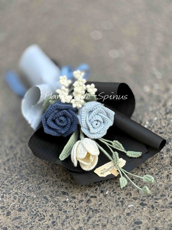 Handmade-Spinus Crochet Knit Bouquet